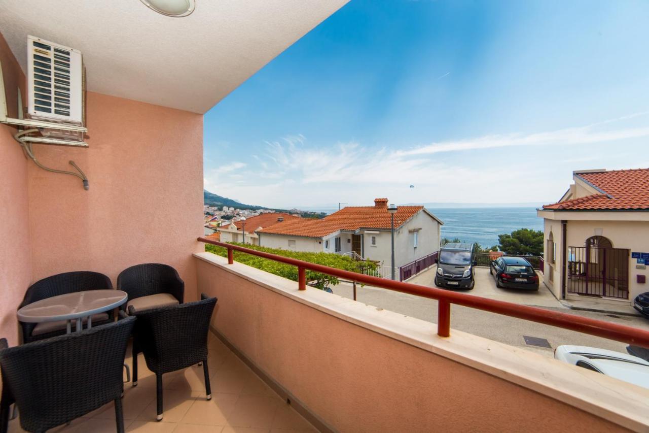 Apartment Clear Sky Baška Voda Dış mekan fotoğraf