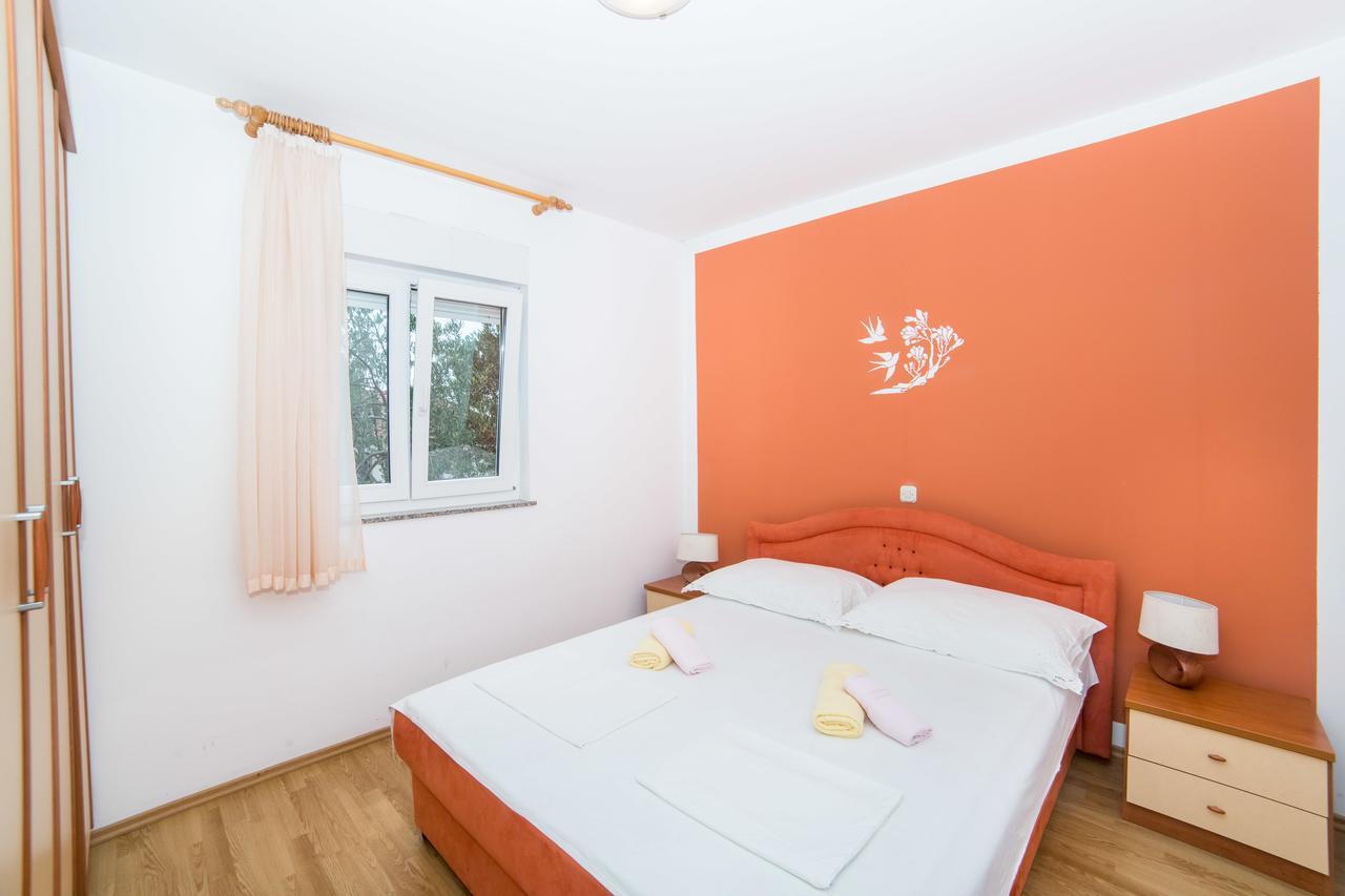 Apartment Clear Sky Baška Voda Dış mekan fotoğraf